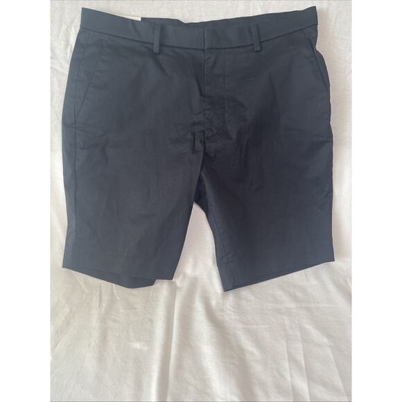 Uniqlo NWT Black Flat Front Chino M (30-33”) Stretch Slim Fit Men’s Shorts - Picture 1 of 4